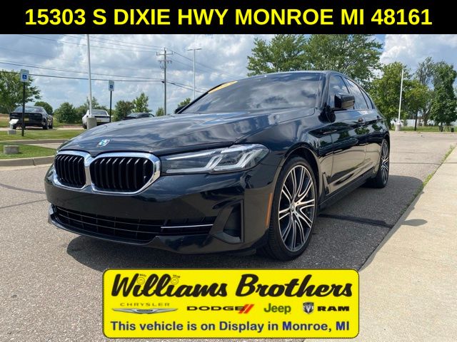  2022 BMW 5 Series 530i xDrive AWD   