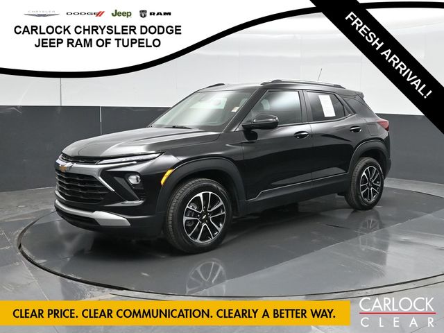 Mosaic Black Metallic 2025 Chevrolet Trailblazer SUV / Crossover Four-Wheel Drive 9-Speed Automatic