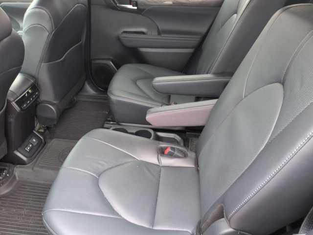 2024 Toyota Highlander