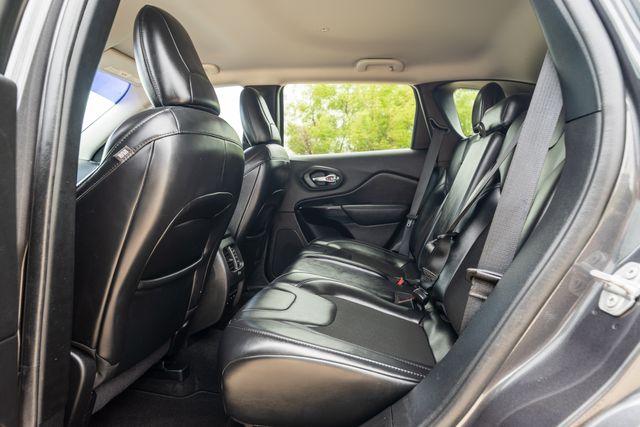 2020 Jeep Cherokee Altitude Gray at Emmons Autoplex