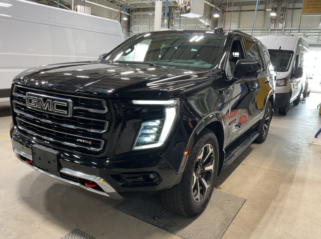 2025 Onyx Black GMC Yukon AT4 4X4 SUV