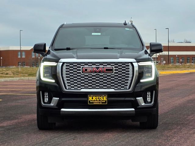2022 GMC Yukon XL 4WD Denali
