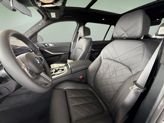 2026 BMW X7 40i - Photo 25