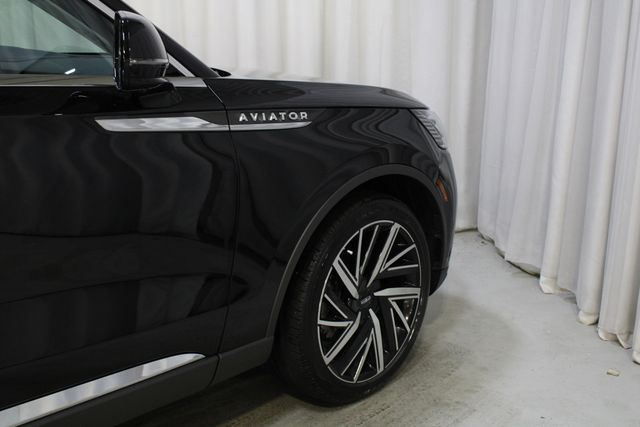 New 2026 Black Lincoln Reserve image 28