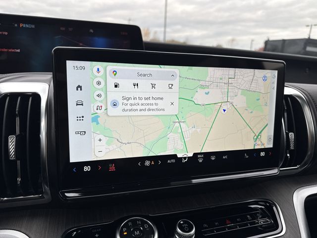 new 2025 Ford Expedition car, priced at $85,354