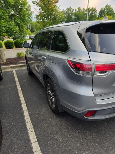 2016 Toyota Highlander XLE V6