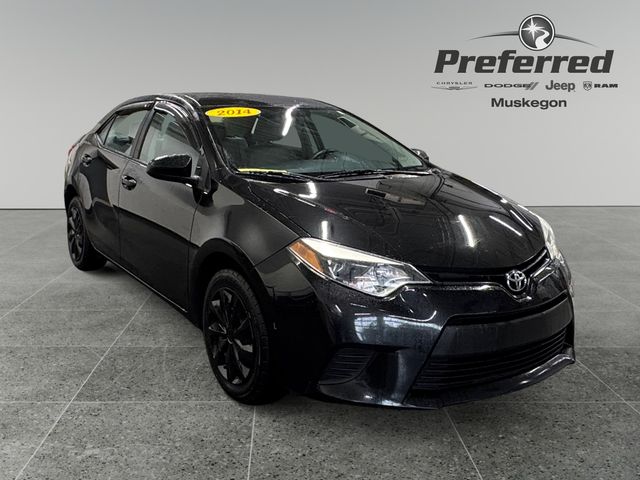 Black Sand 2014 Toyota Corolla LE Sedan Front-Wheel Drive Continuously Variable Transmission