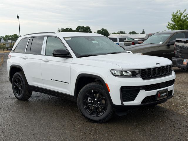 new 2026 Jeep Grand Cherokee car, priced at $36,930