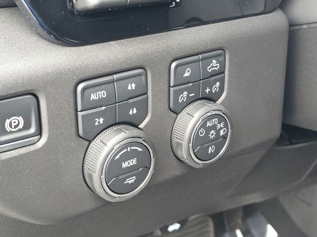 2025 Chevrolet Silverado 1500 ZR2:C02627