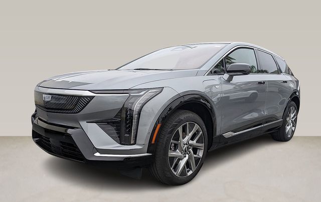Silver Metallic 2026 Cadillac OPTIQ Luxury RWD SUV / Crossover Rear-Wheel Drive 1-Speed Automatic