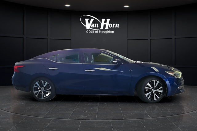 Used 2018 Deep Blue Pearl Nissan 3.5 SL image 8