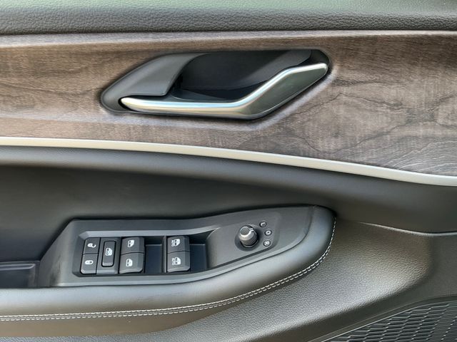 New 2027 Jeep Grand Cherokee SUV