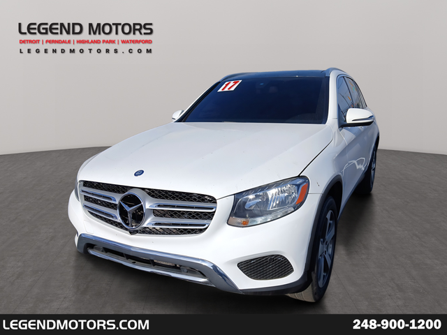 White 2017 Mercedes-Benz GLC 300 SUV / Crossover Rear-Wheel Drive 9-Speed Automatic