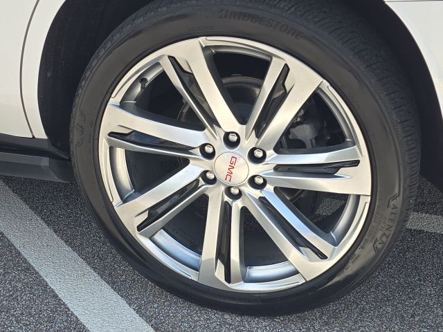 2021 GMC Yukon Denali:B02379A2