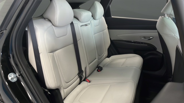 Used 2025 Ash Black Hyundai Limited image 24