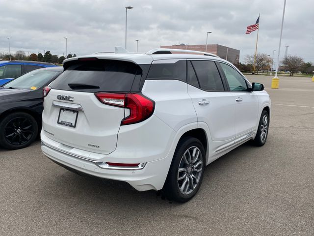 2022 GMC Terrain Denali 5