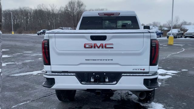 2024 GMC Sierra 3500HD AT4 7