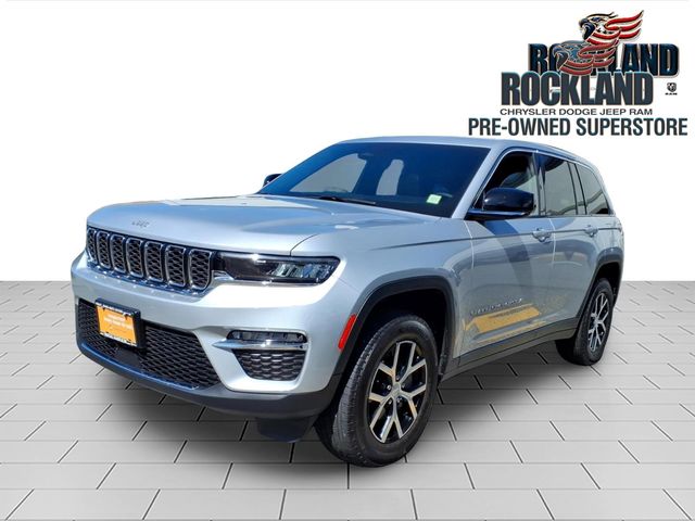 Silver Zynith 2025 Jeep Grand Cherokee SUV / Crossover Four-Wheel Drive 8-Speed Automatic