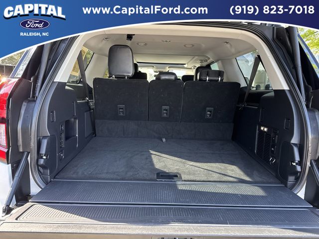 Certified Used 2025 Oxford White Ford Platinum image 16
