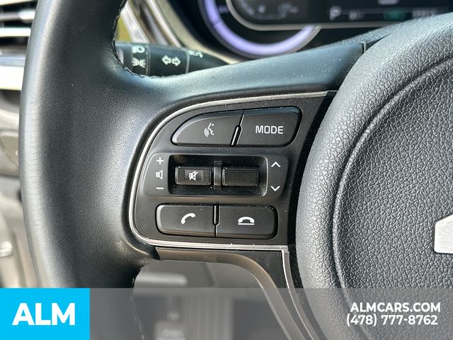 Used 2022 Gray Kia LXS image 29