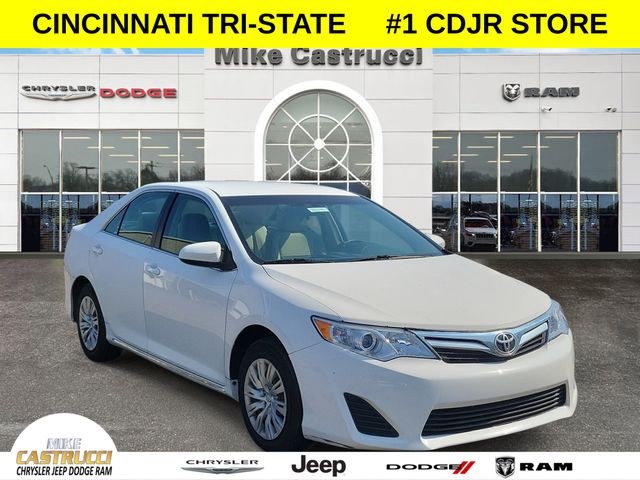Super White 2012 Toyota Camry Sedan Front-Wheel Drive 6-Speed Automatic