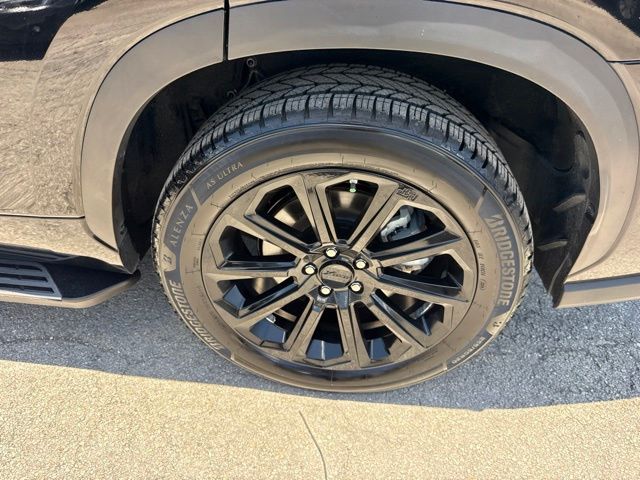 Used 2023 Toyota Highlander SUV
