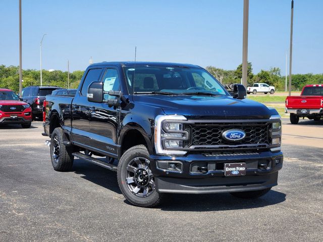 2024 Ford F-250SD Lariat 2