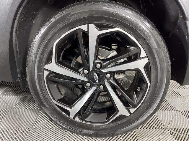 2021 Scarlet Red Metallic Chevrolet TrailBlazer RS FWD SUV