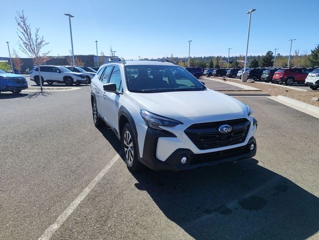 2025 Subaru Outback 2.5i