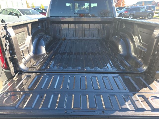 2026 Ram 1500 Big Horn/Lone Star - Granite Crystal Metallic Clearcoat exterior view 9