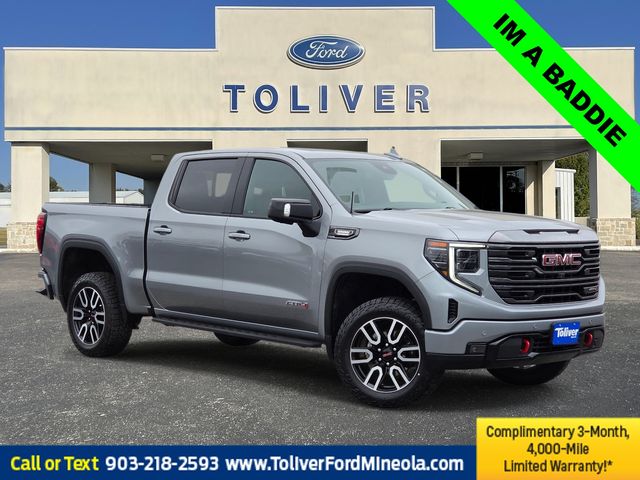 2023 GMC Sierra 1500 AT4 Crew Cab 4WD