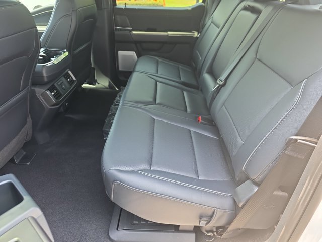 New 2026 Oxford White Ford Lariat® image 14
