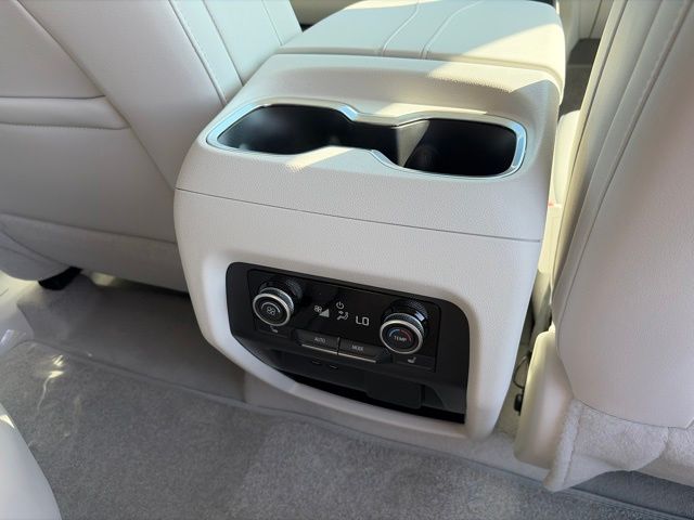New 2027 Buick Enclave SUV