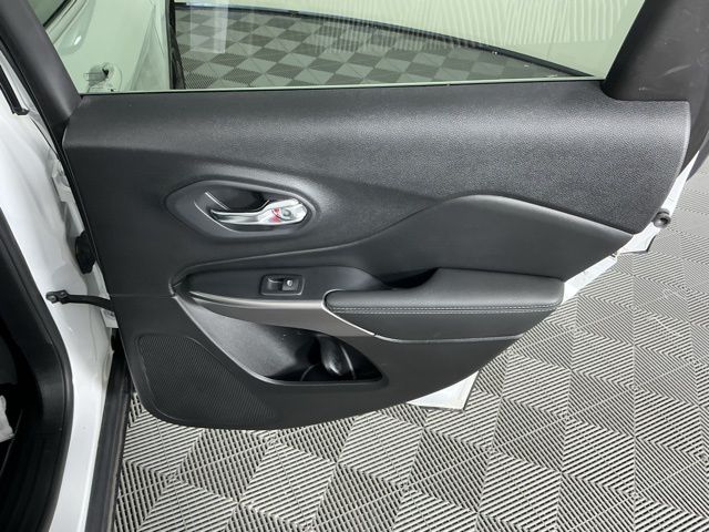 used 2022 Jeep Cherokee car, priced at $18,879