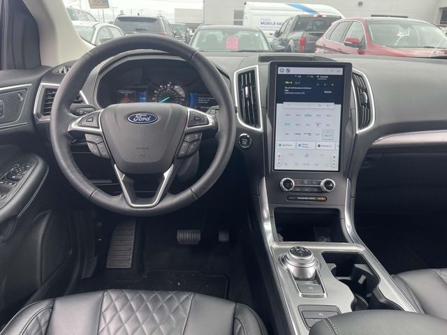 2024 Ford Edge Titanium 15