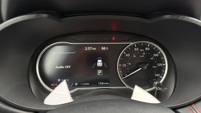 Used 2025 White Nissan 1.6 SR image 13