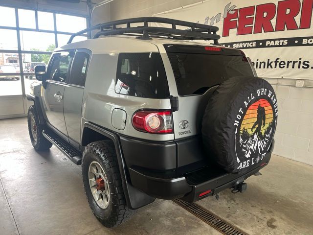 2012 Toyota FJ Cruiser photo