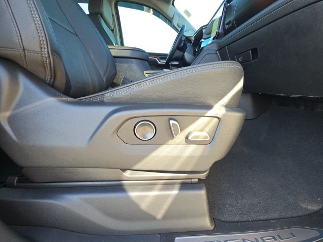 2025 GMC Sierra 1500 Denali:168644A