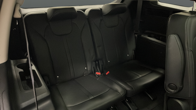 Used 2024 Black Kia X-Line SX image 26