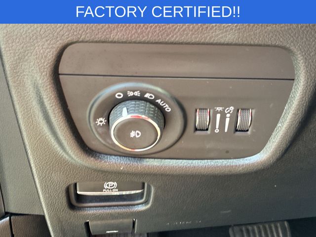 Used 2021 Gray Jeep Limited image 10