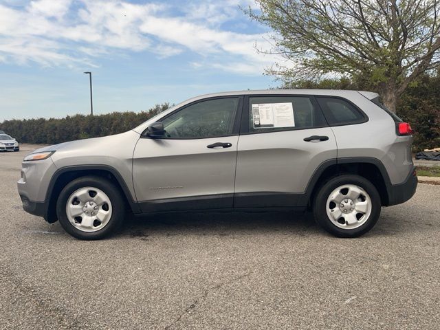 Used 2017 Jeep Cherokee Sport with VIN 1C4PJLAB6HW559199 for sale in Beech Island, SC