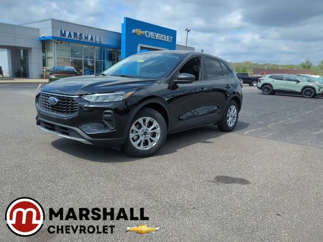 Black Metallic 2025 Ford Escape Active FWD SUV / Crossover Front-Wheel Drive 8-Speed Automatic