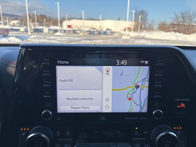 used 2022 Toyota Highlander car, priced at $31,899