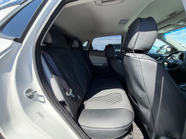 2023 Hyundai Kona SEL - Photo 15