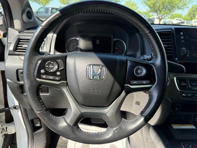 used 2022 Honda Pilot car, priced at $29,107