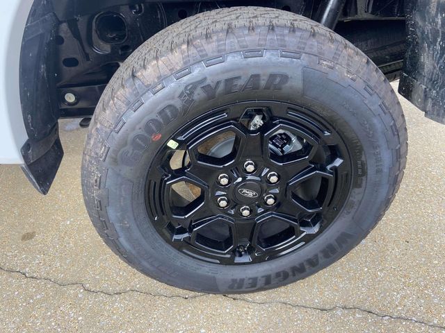 New 2026 White Ford XLT image 7