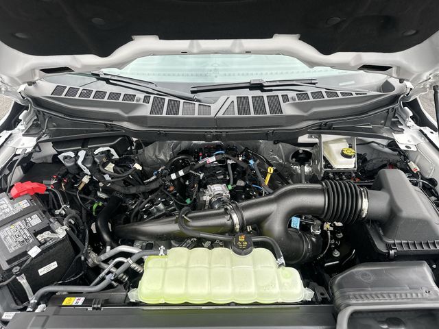 New 2026 White Ford XLT image 18
