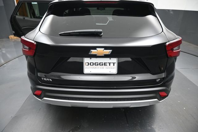 Used 2025 Chevrolet Trax SUV