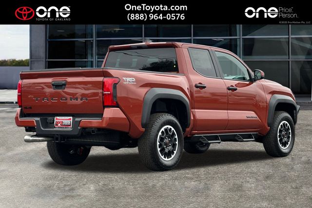 2025 Toyota Tacoma TRD Off-Road Double Cab photo 3