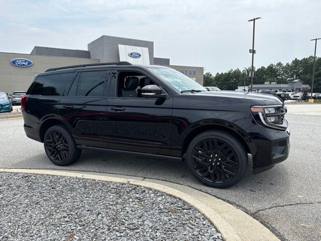 Black 2027 Ford Expedition SUV / Crossover Four-Wheel Drive Automatic